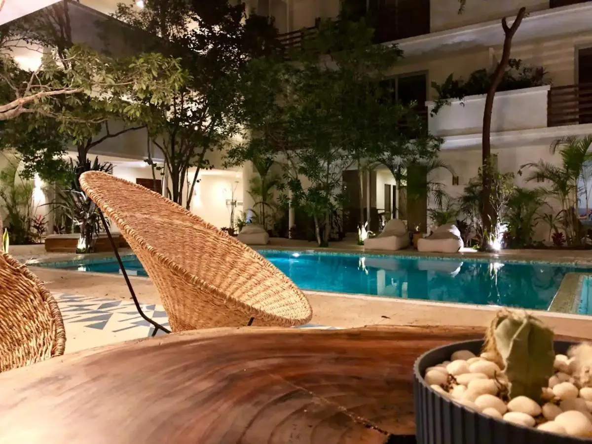 ☆ Location & Comfort ☆ Jacuzzi ☆ Luxury Condo location